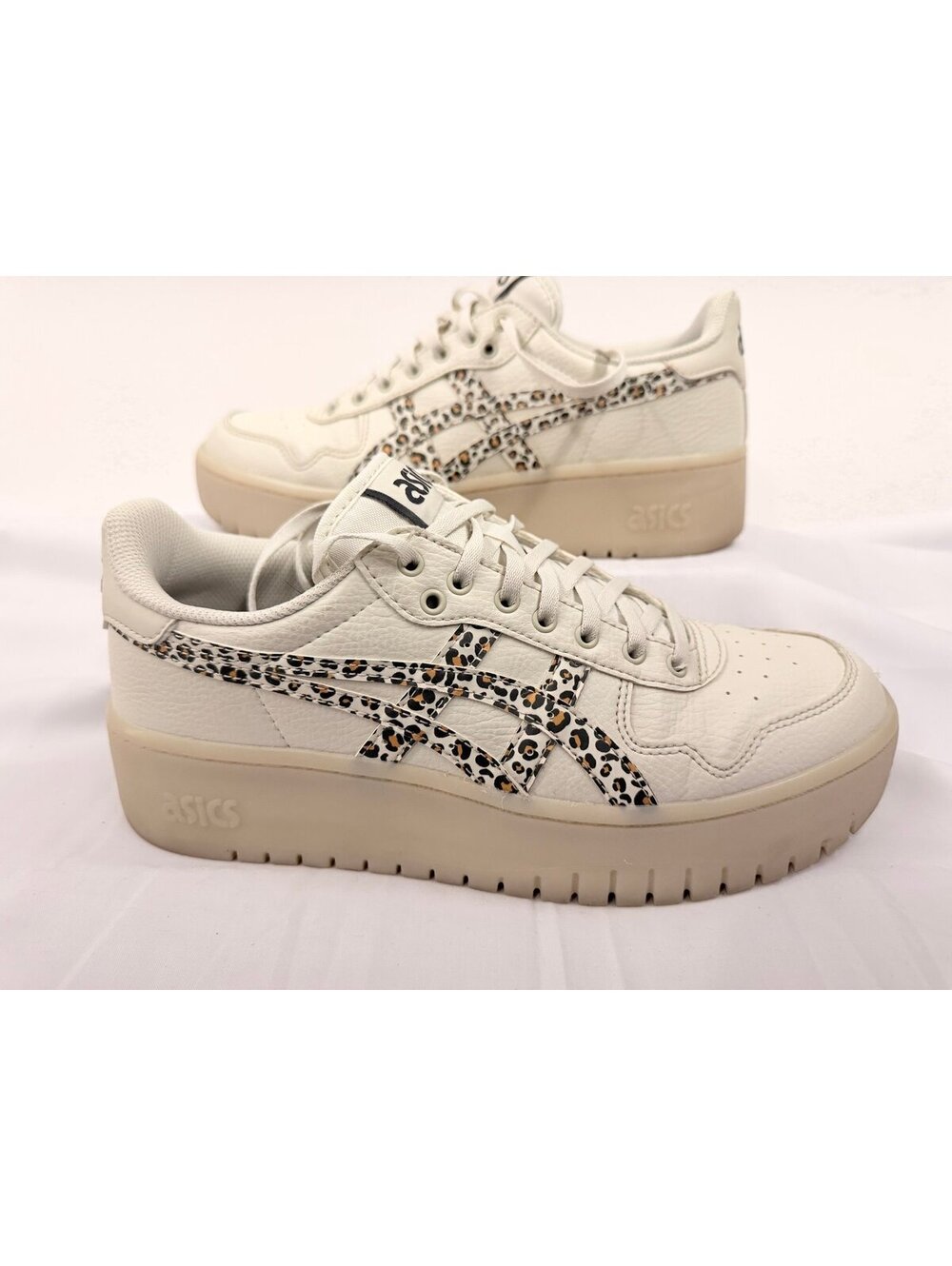 Asics Japan S PF White Casual And Fashion Sneakers Women 10